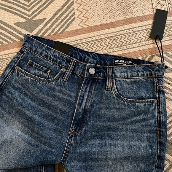 BlankNYC Madison Crop Jeans - Picture 7 of 9